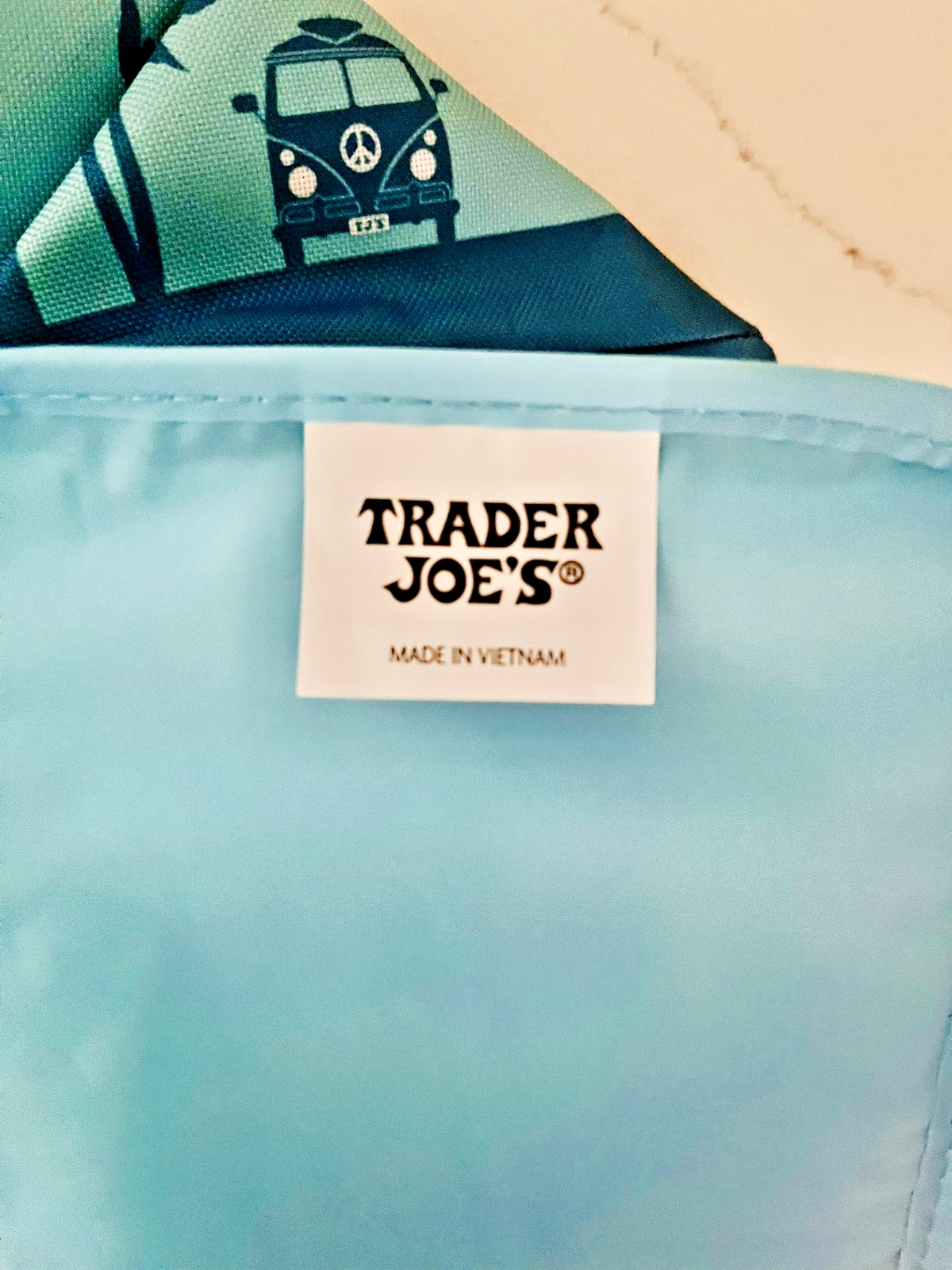 Trader Joe’s Mini Insulated Bags (Set of Two) – Teal and Peach (1.5 Gallons) NWT