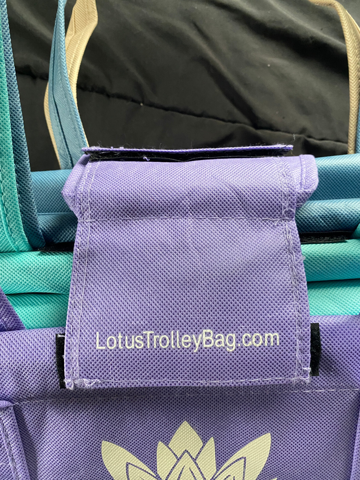 Lotus Trolley Grocery Bags 4 Bag Set Reusuable Washable 1 Cooler Bag