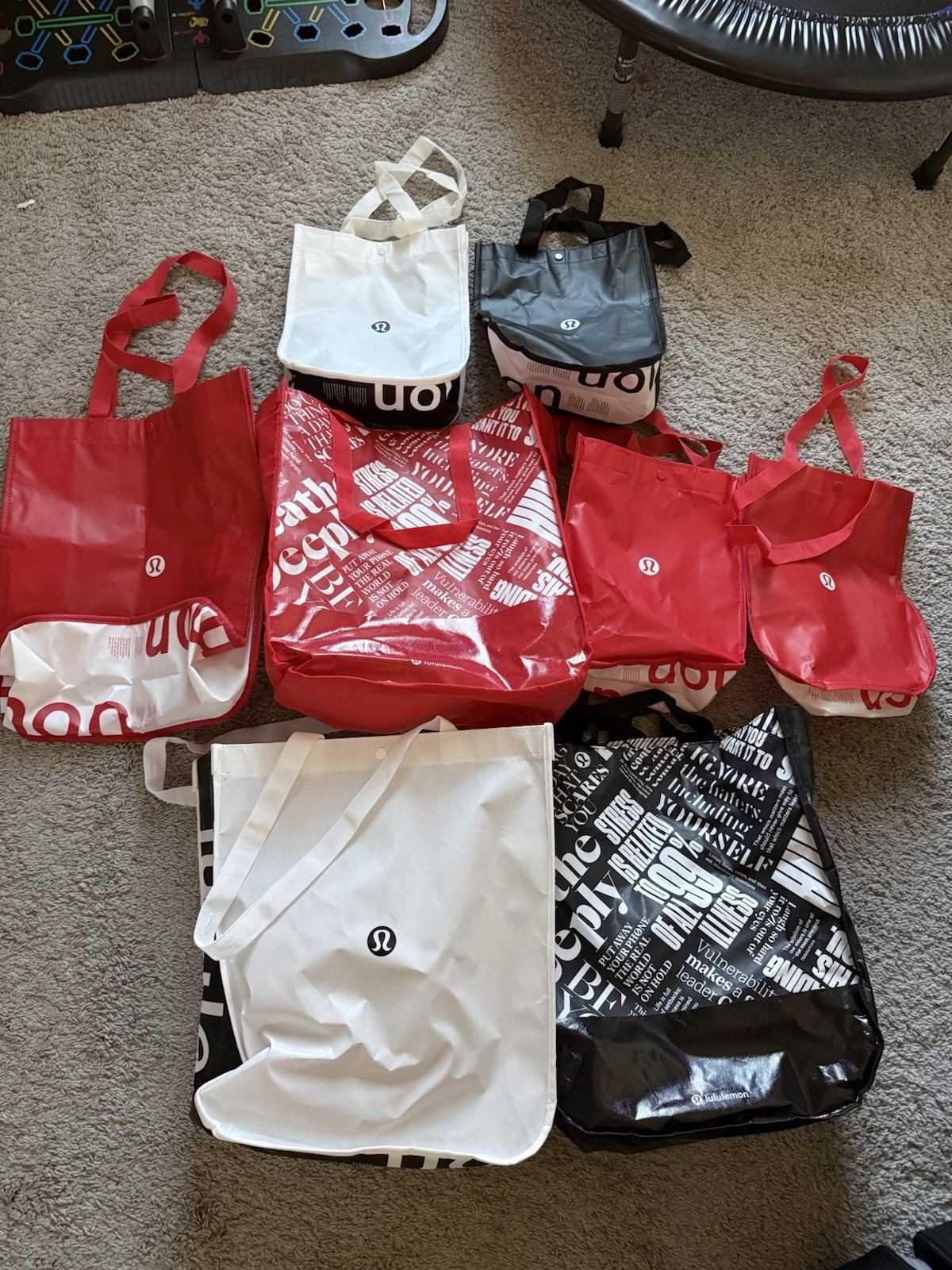 8 Authentic Lululemon Reusable Shopping Bags Small And Large