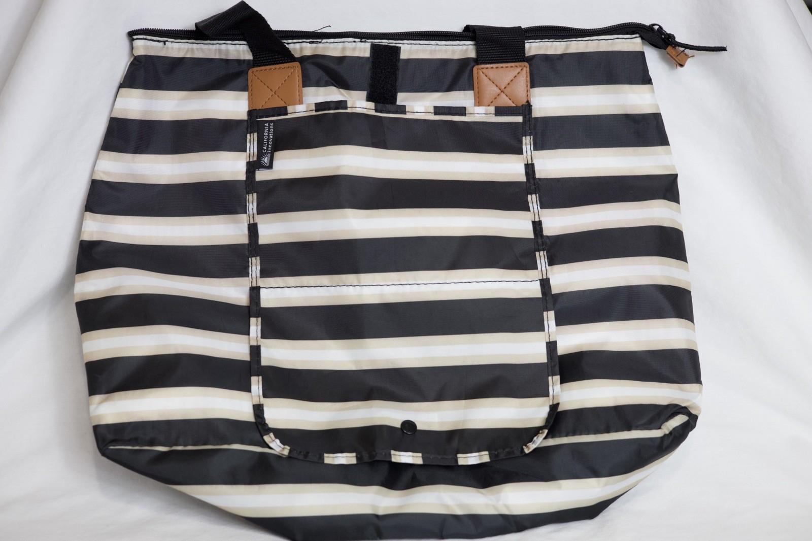 California Innovations Zipper top Insulated Market Tote Bag, black and white
