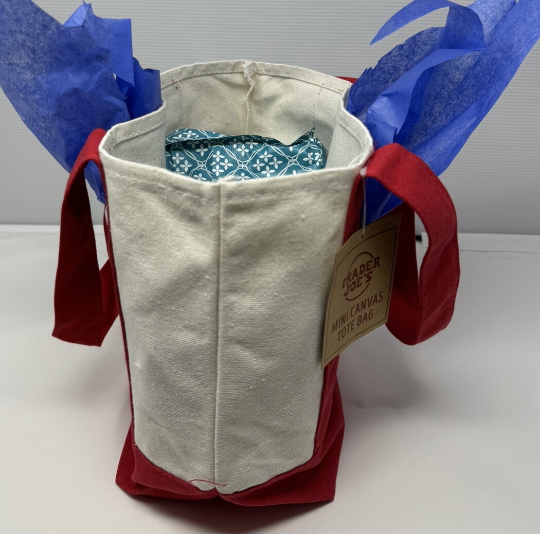TRADER JOE’S MINI PASTEL CANVAS TOTE BAG LAVENDER NWT FREE GIFT FAST SHIP 🎁