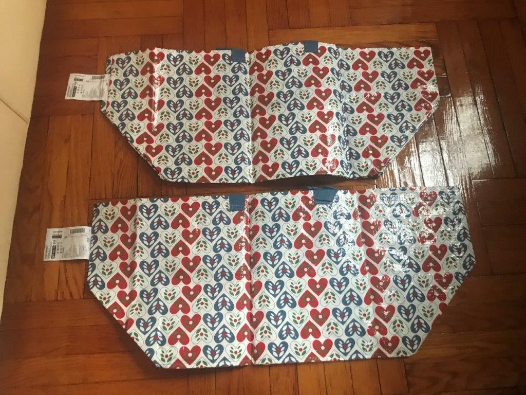 IKEA “LOT OF 2” VINTERFINT LARGE RED/BLUE HEART PATTERN 19GALLON SHOPPING BAGS