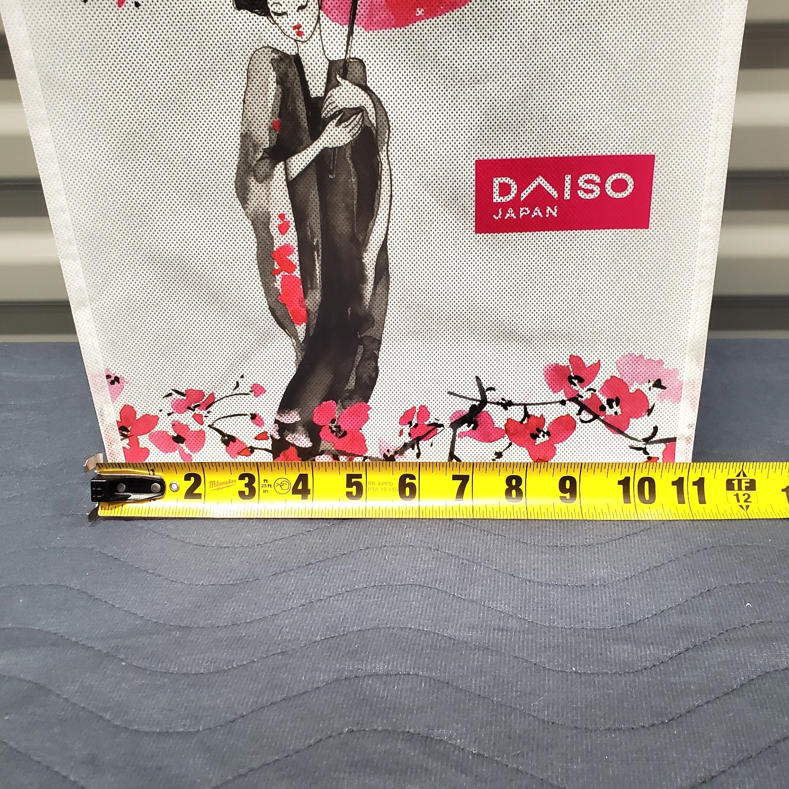 Sakura Geisha Reusable Grocery Shopping Tote Bag Black Handle Straps Daiso Japan