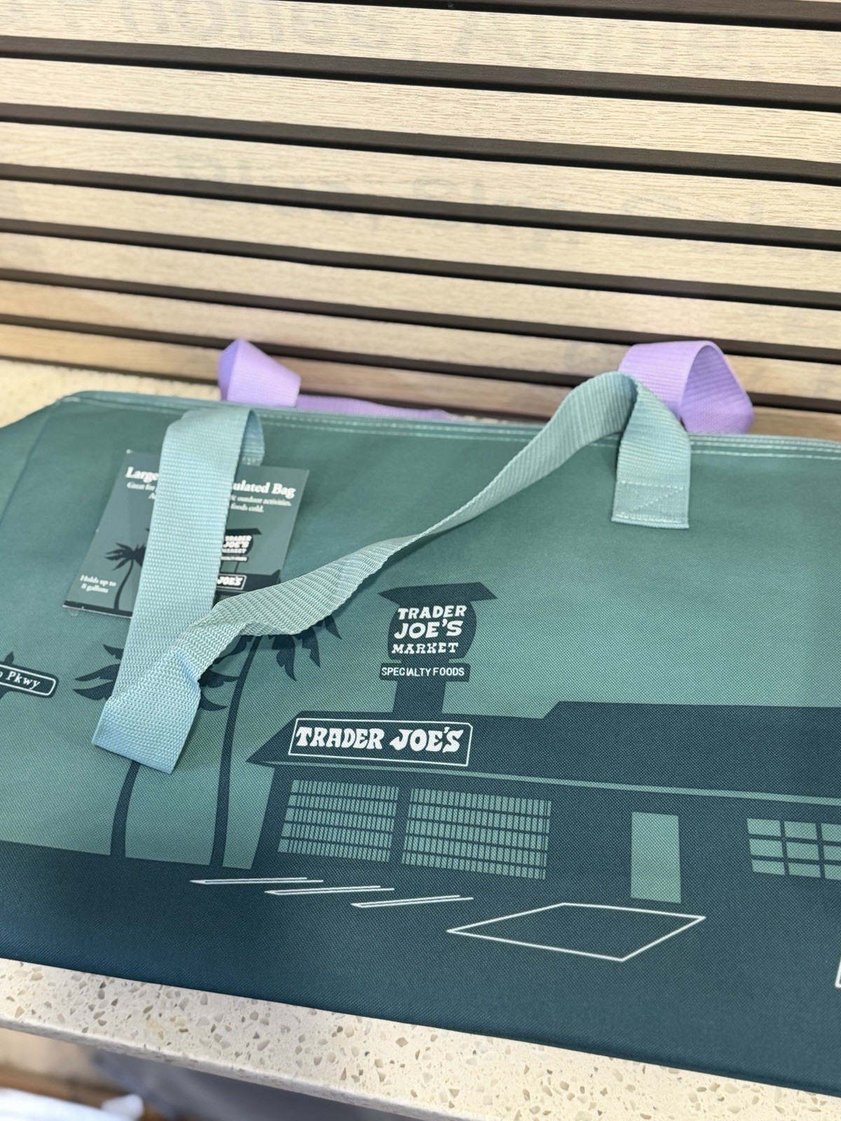 Trader Joe’s NEW Spring Large Insulated Bag.Set of 2, Purple Rain & Dusty Blue